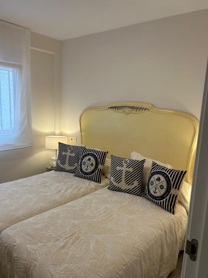 La Casa Del Muelle Apartment อาบีเลส ภายนอก รูปภาพ